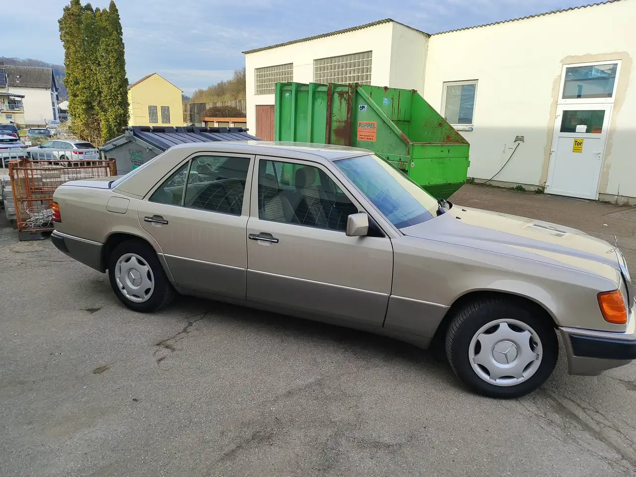 Mercedes-Benz 200 E Klasse, foto 2