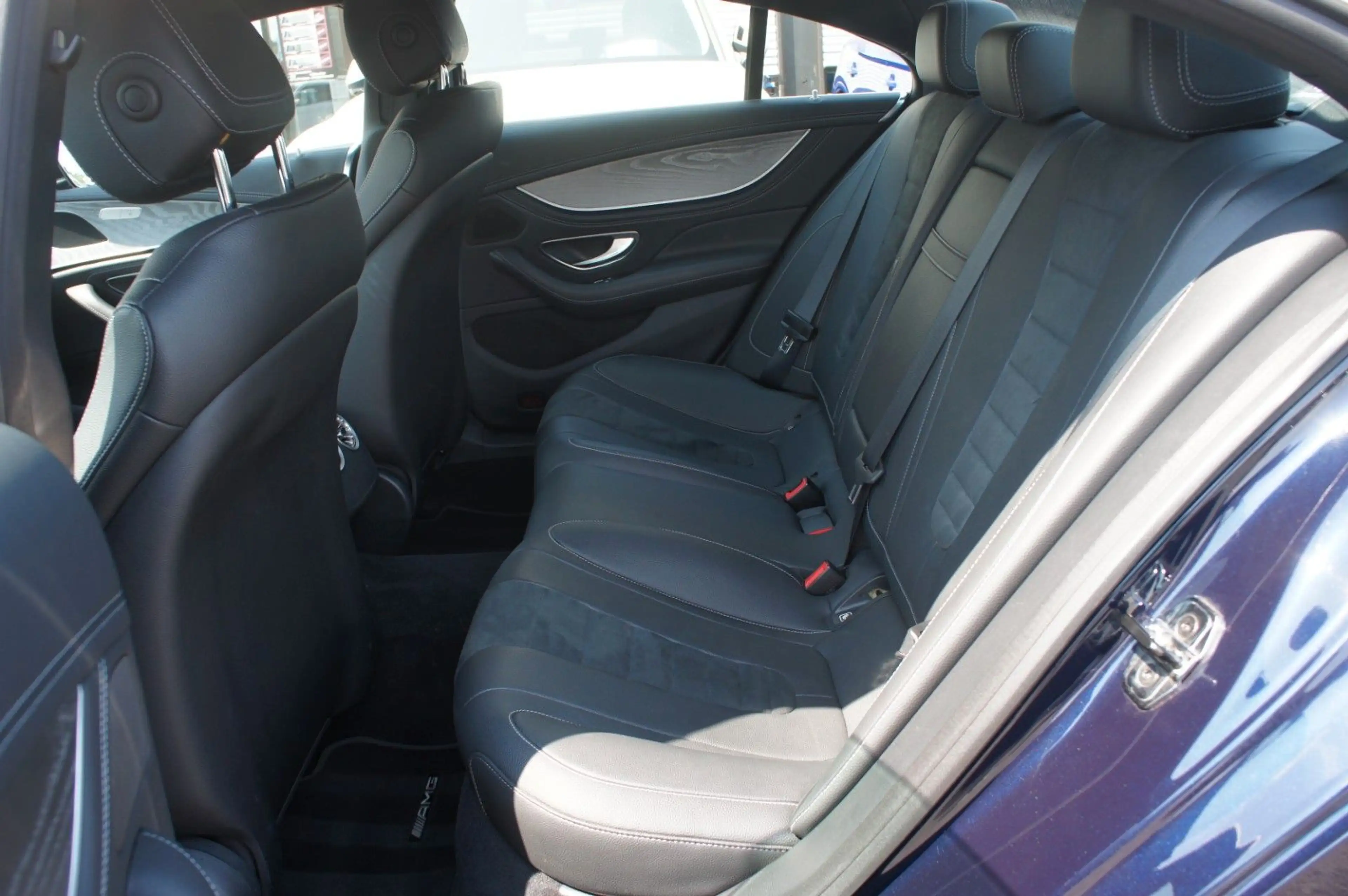 Mercedes-Benz CLS 450 4Matic AMG Line*ACC*360°*M.BEAM*367PS* — photo 14