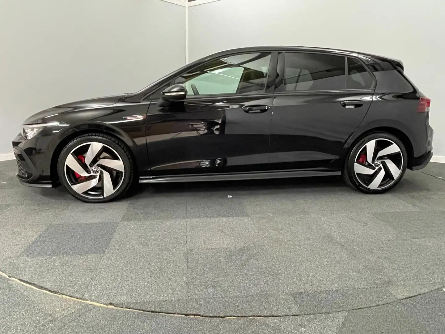 Volkswagen Golf GTI 2.0 BTW VIRTUAL CAMERA LED-GRILL SFEERVERLICHTING Zwart - 2