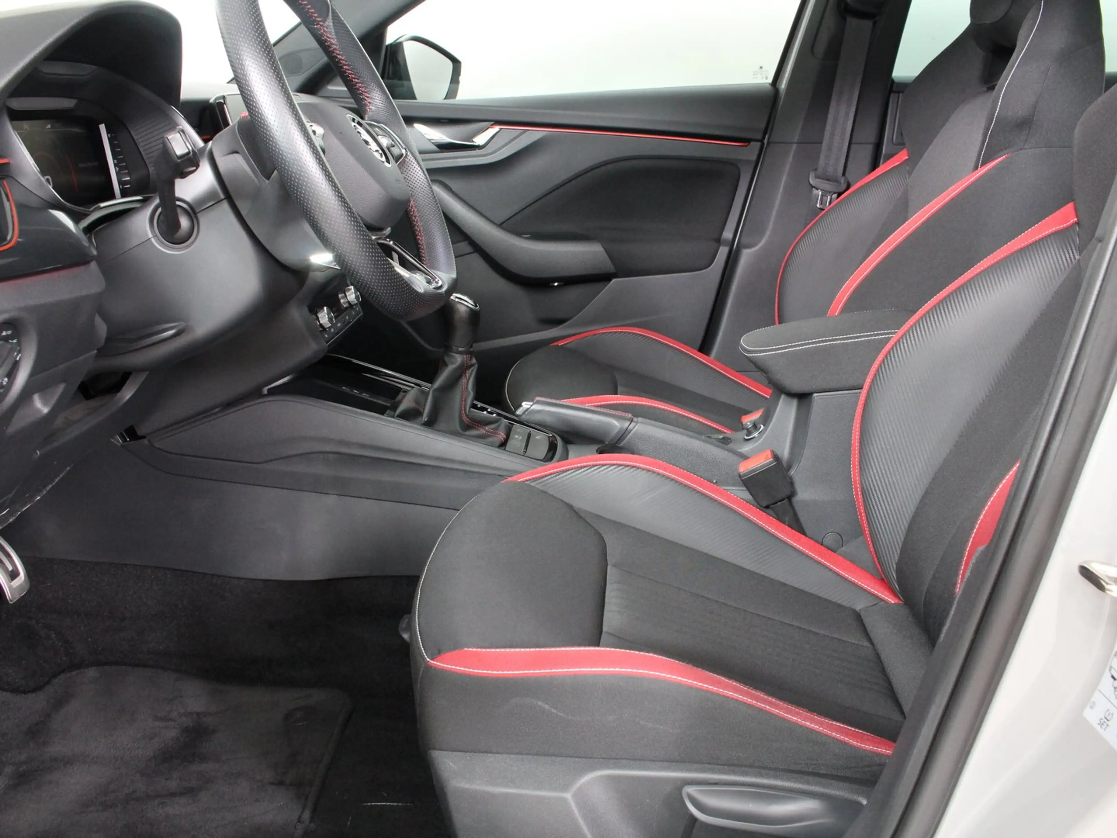 Skoda Scala MONTE CARLO TSI — photo 3