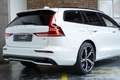 Volvo V60 T6 Plug-in hybrid AWD Plus Dark | Direct Beschikba Wit - thumbnail 11