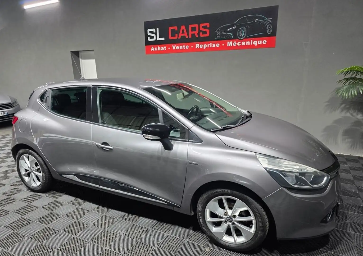 Renault Clio IV 1.2 75ch Limited - 1