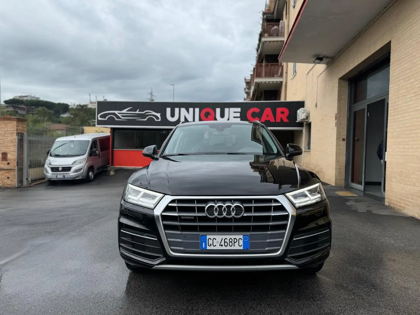 Audi Q5 40 TDI 204 CV quattro S tronic Business Sport Nero - 2