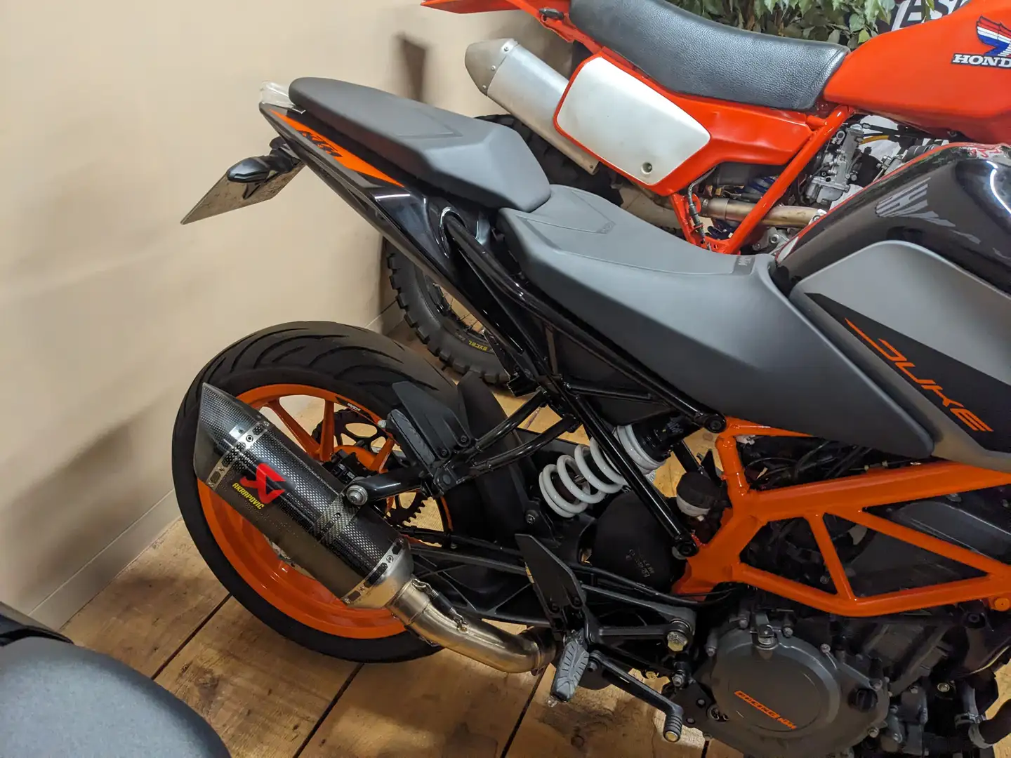KTM 390 Duke Negru - 2