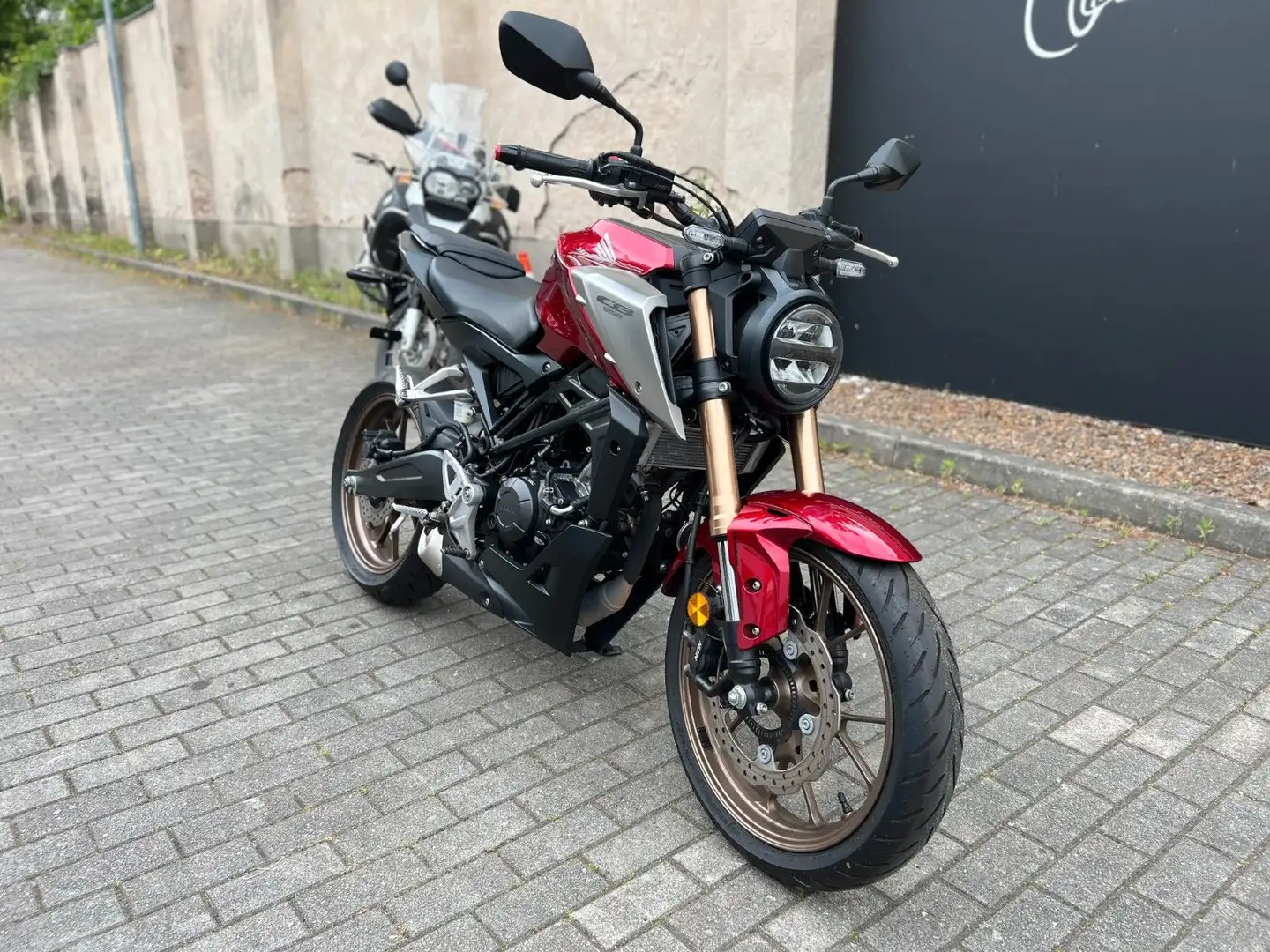 Honda CB 125 R Rouge - 2