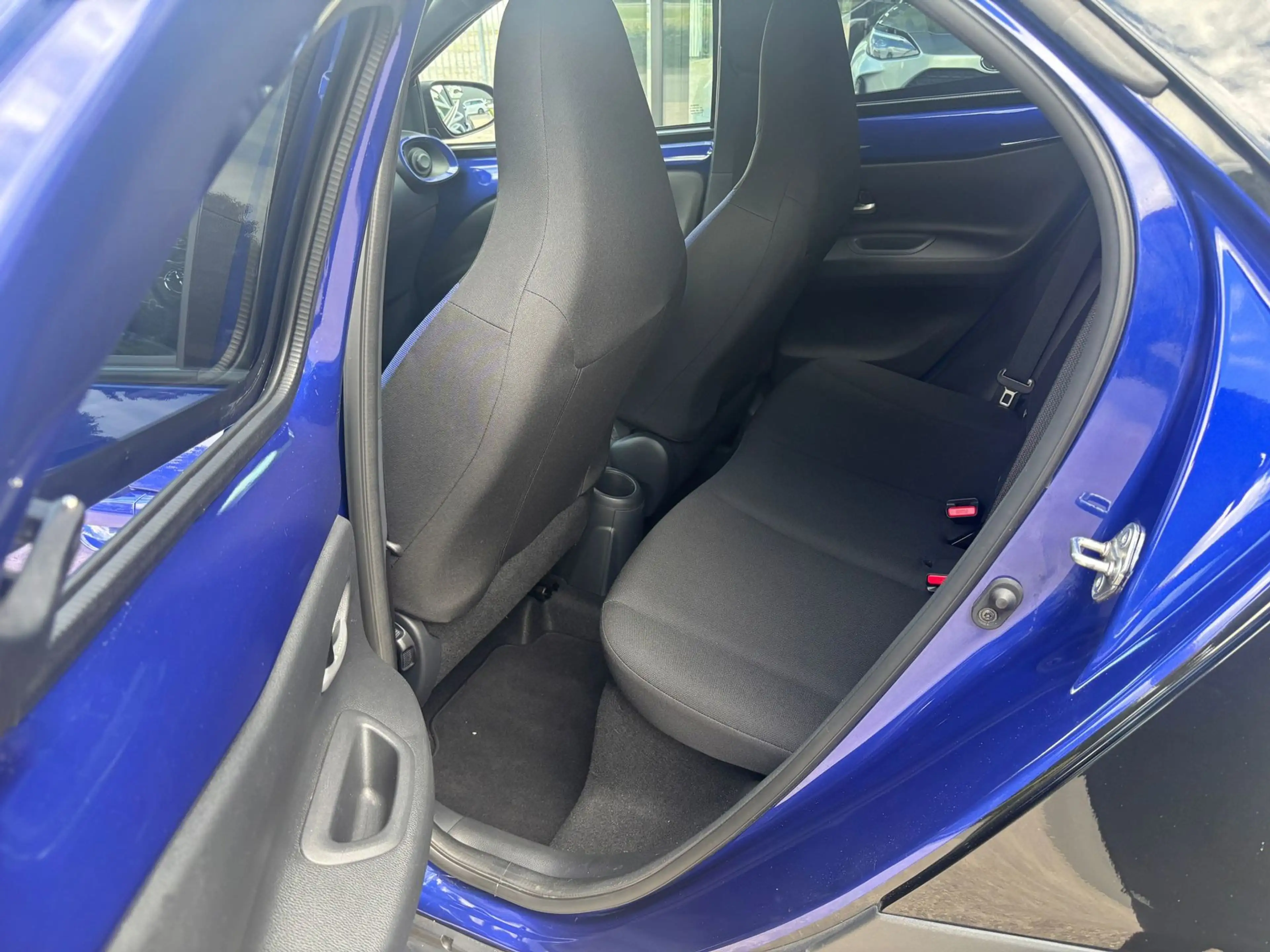 Toyota Aygo X 1.0 VVT-i MT Pulse — photo 10