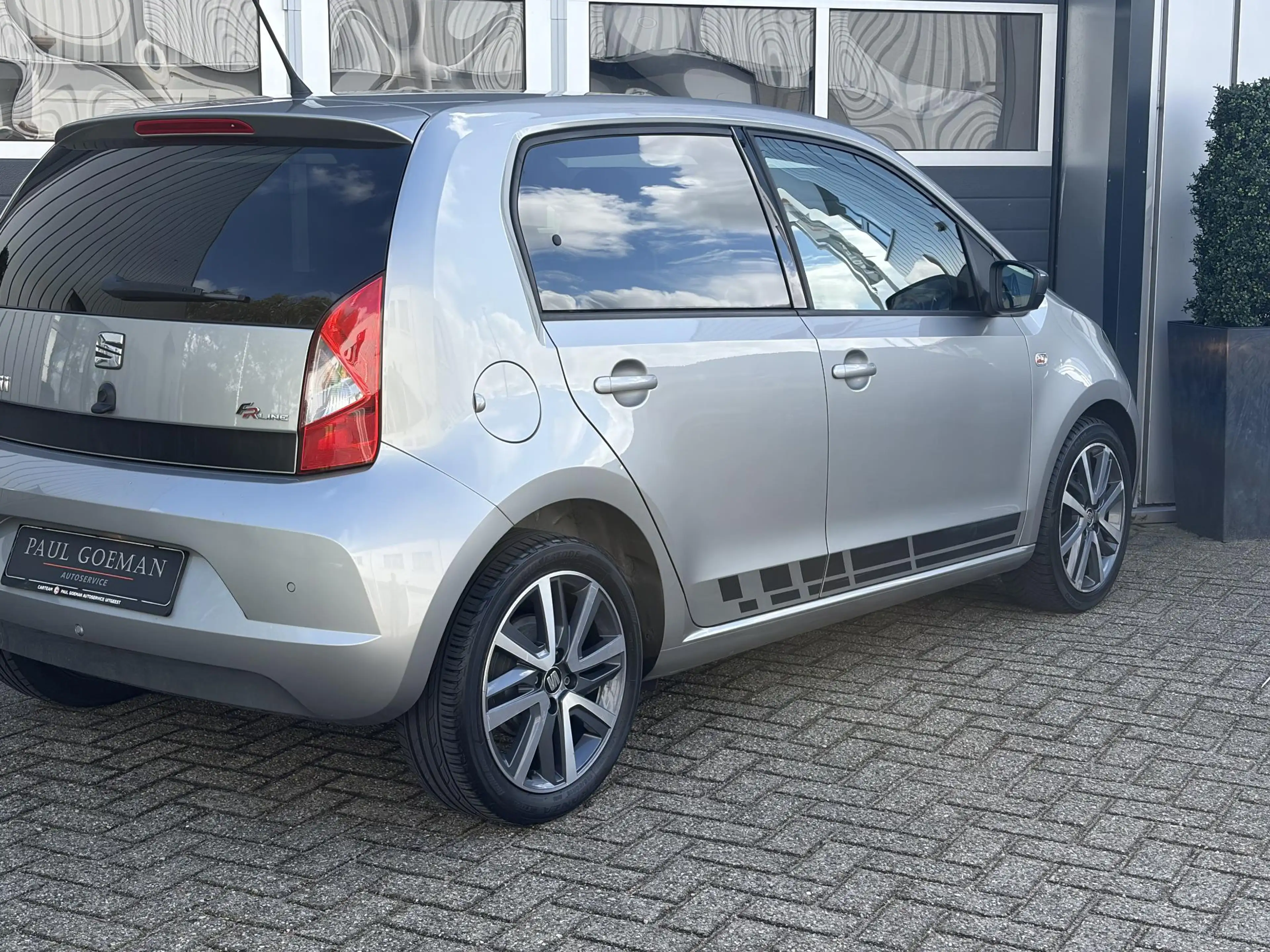 SEAT Mii 1.0 FR Connect | Seat sound | Parkeer sensoren | A — photo 9