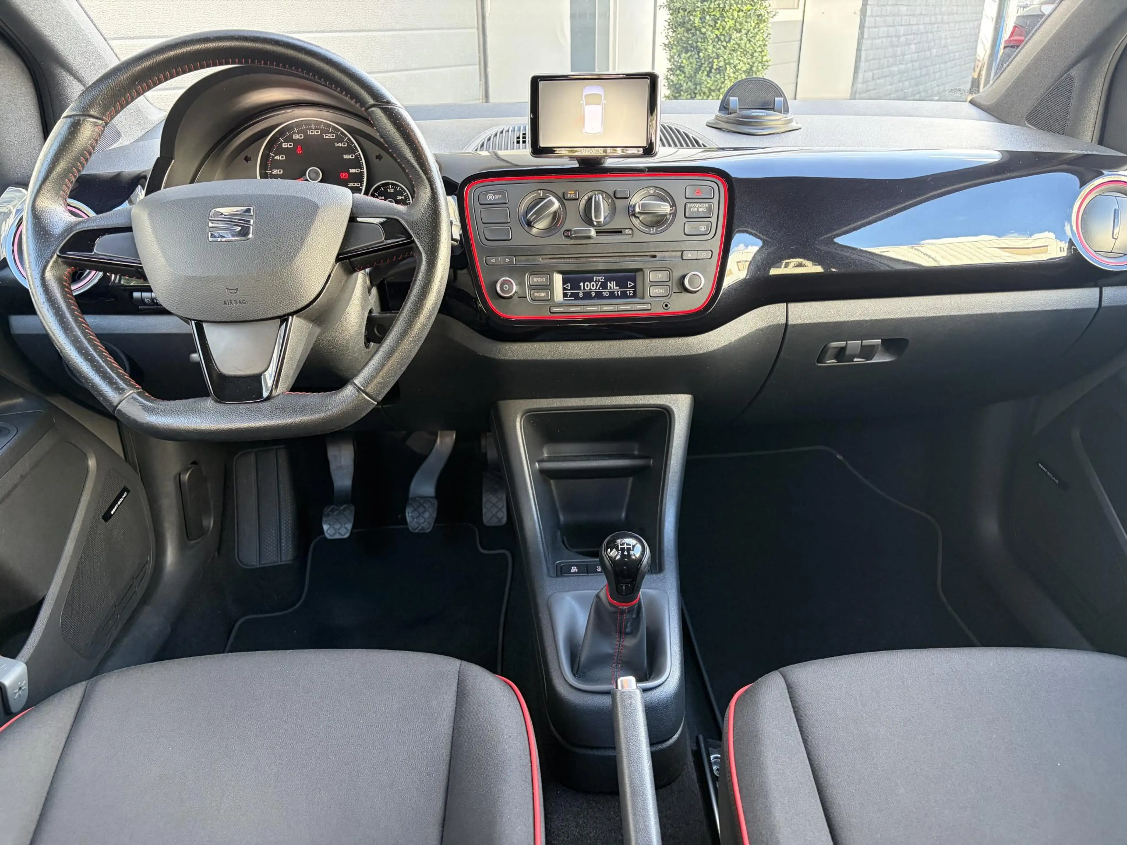 SEAT Mii 1.0 FR Connect | Seat sound | Parkeer sensoren | A — photo 11