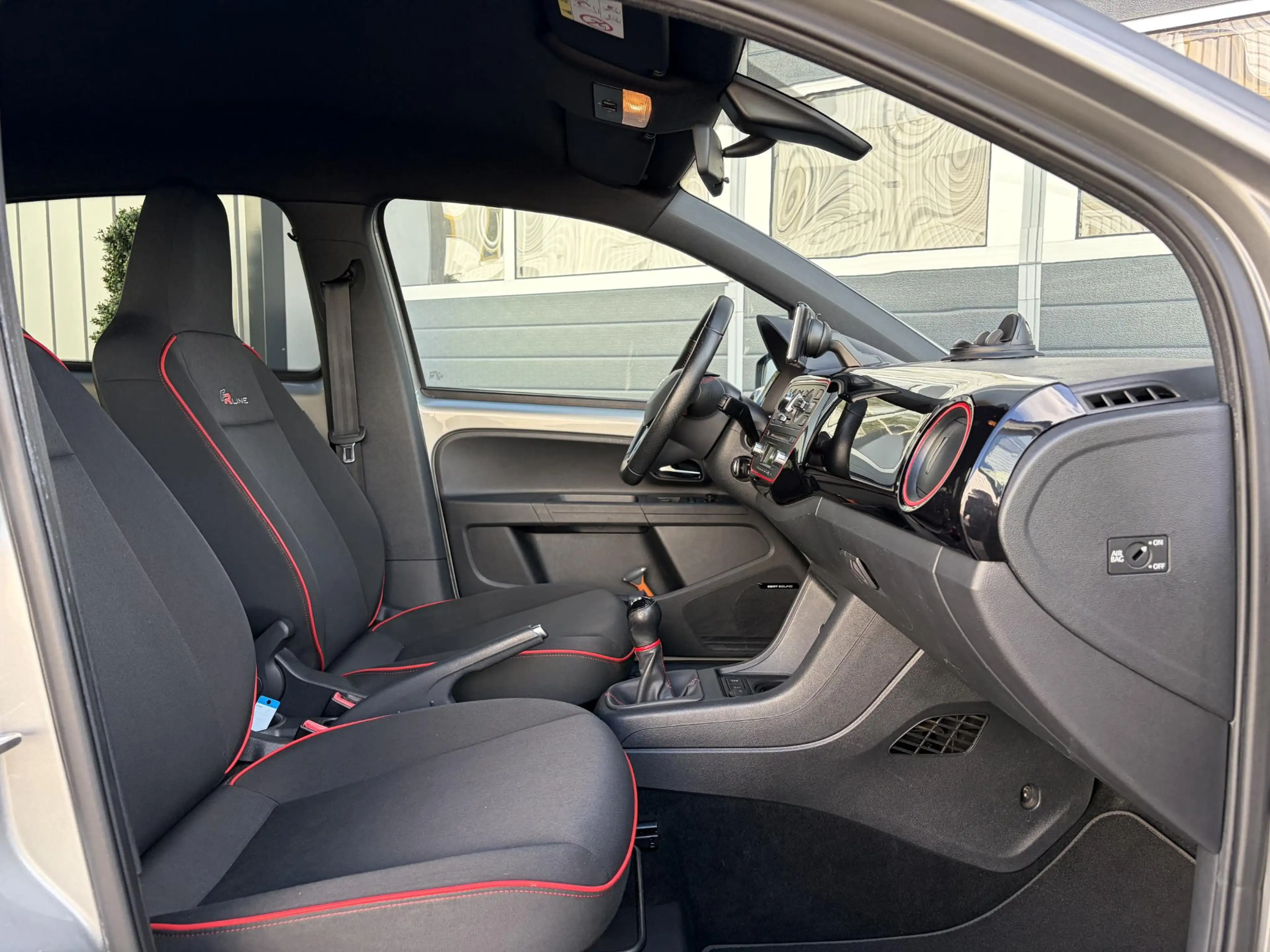 SEAT Mii 1.0 FR Connect | Seat sound | Parkeer sensoren | A — photo 14