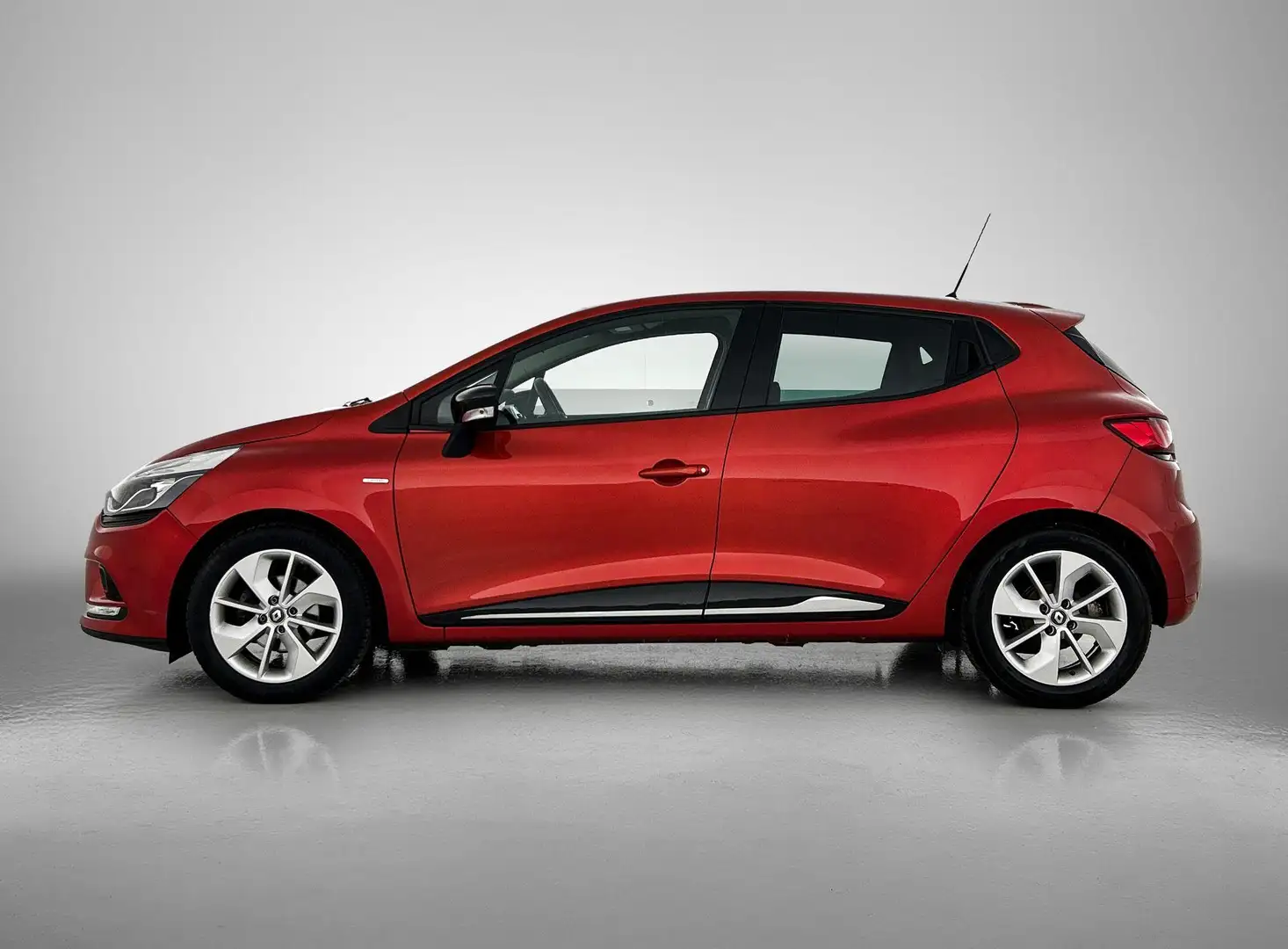Renault Clio TCe 90 Limited | Navigatie | Cruise control | Airc Rouge - 2