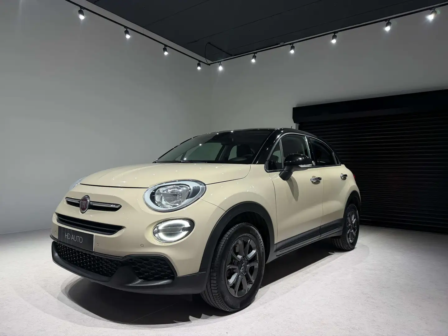 Fiat 500X 1.3 FireFly Club Edition Lounge SPORT/CAMERA/GPS/ Beige - 1