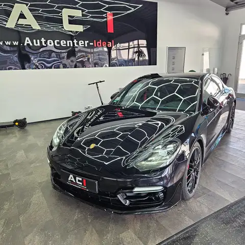 Porsche Panamera view 2