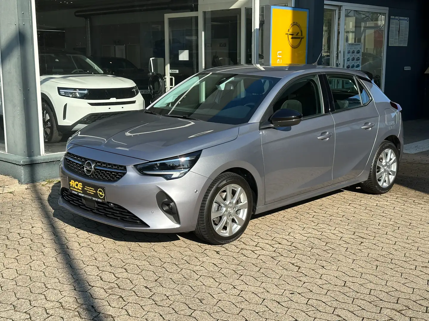 Opel Corsa 1,2 Elegance*AUTOMATIK*Navi*Voll-LED*PDC*Kamera Gris - 1