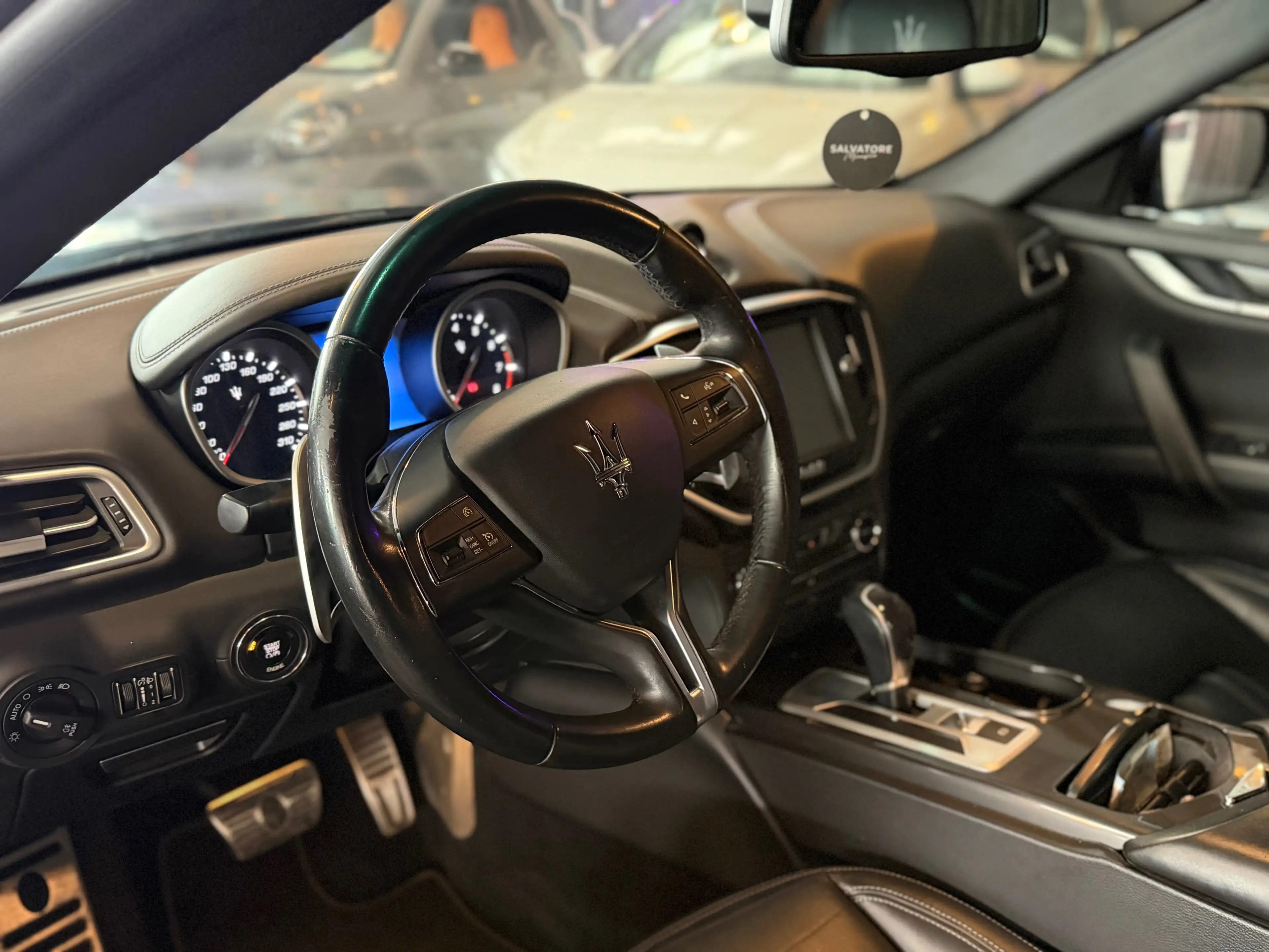 Maserati Ghibli Ghibli 3.0 V6 Turbo/12 mois de garantie — photo 11