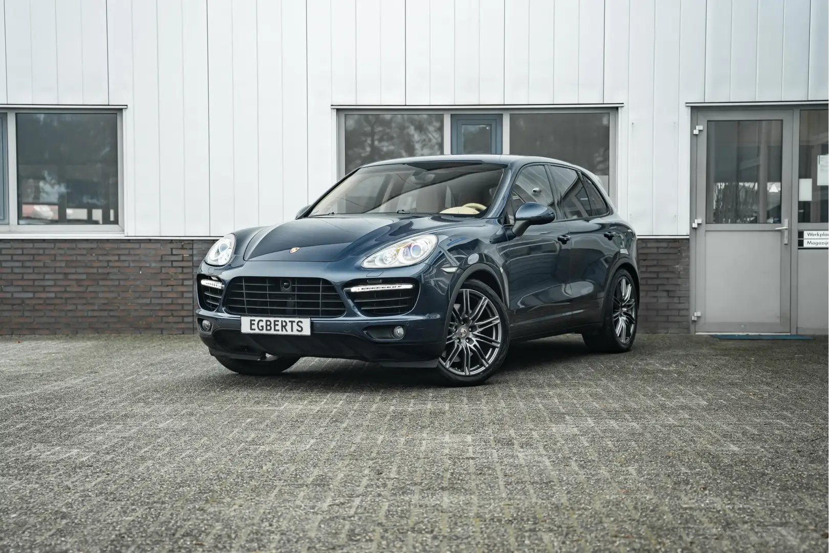 Porsche Cayenne 4.8 Turbo | Adaptive Cruise | Bose | Porsche deale Blauw - 1