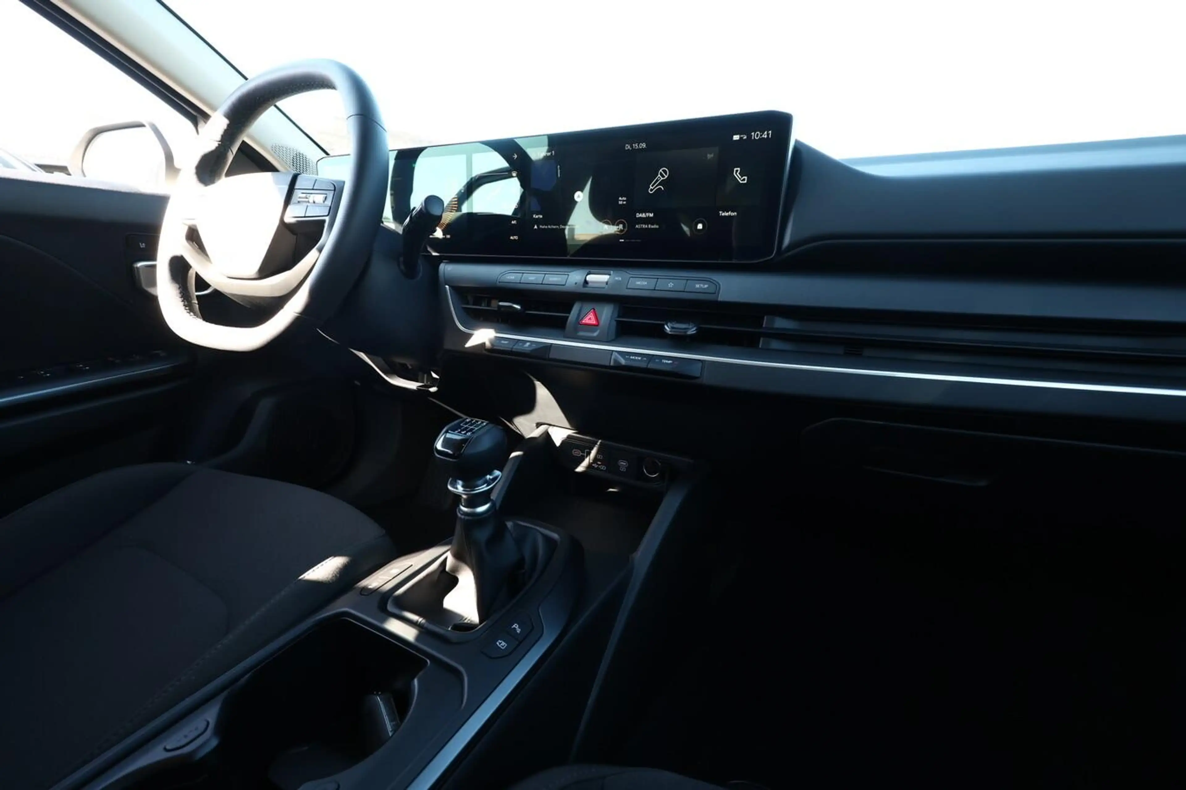 Kia K4 Sportswagon SW MT SHZ ACC Nav LED Kam Keyl 2xPD... — photo 9