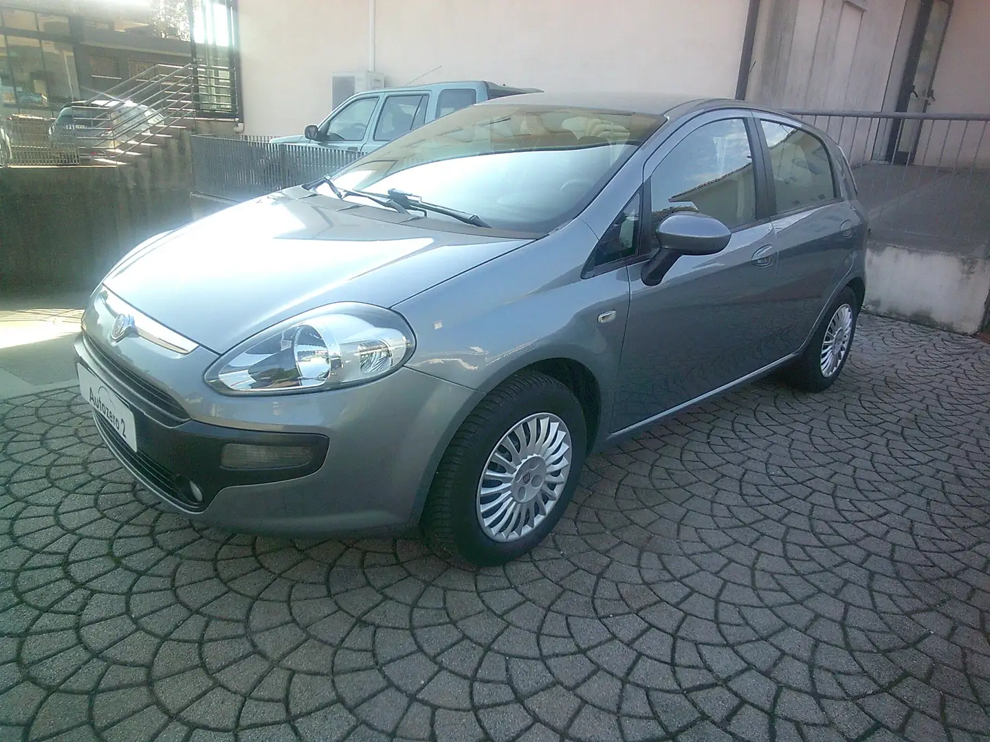 Fiat Punto Evo Punto Evo 5p 1.2 Active 65cv Grau - 1
