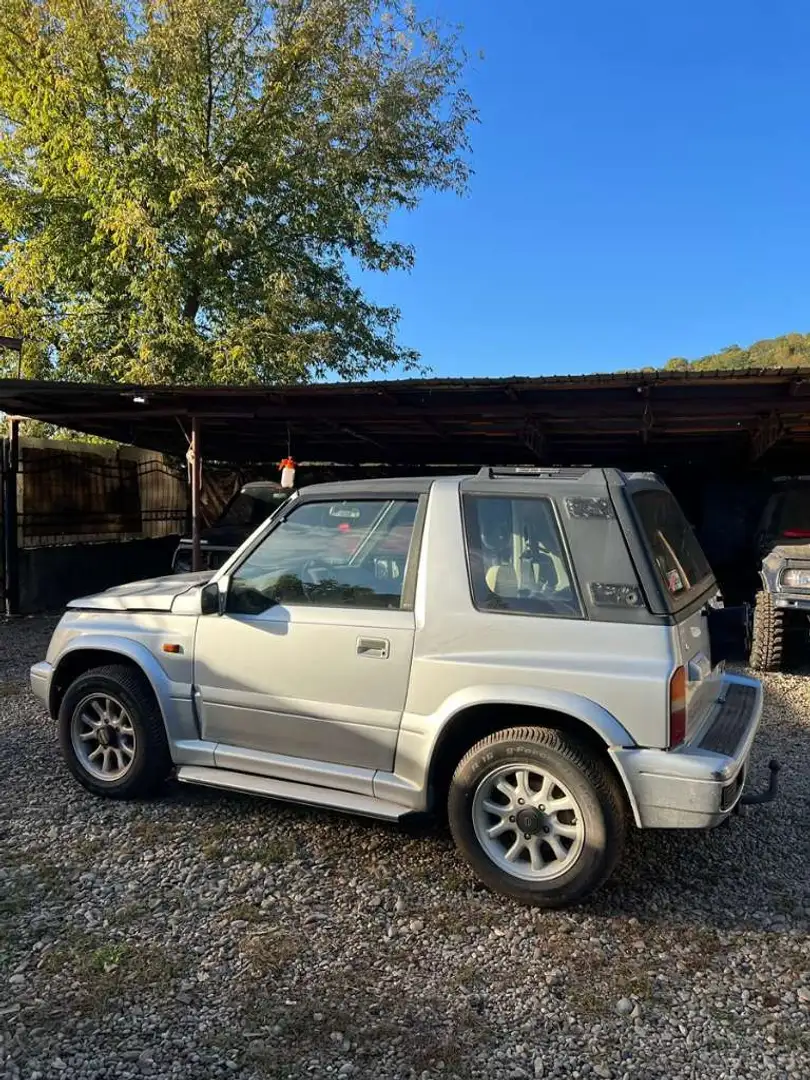 Suzuki Vitara Vitara 2,0 VX Silber - 2