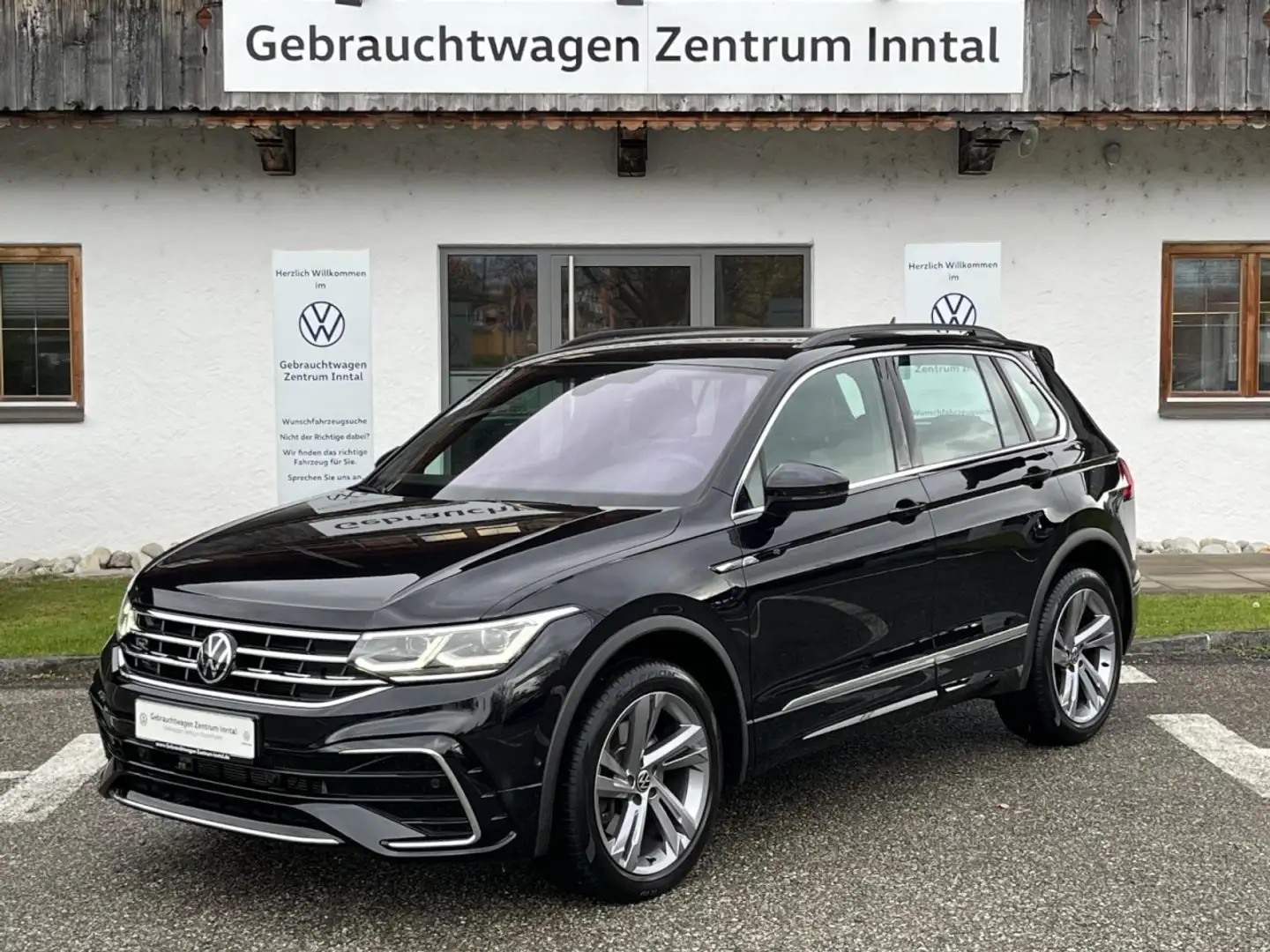 Volkswagen Tiguan 2,0 TDI DSG 4Motion R-Line (Navi+LED+RearView) Nero - 2