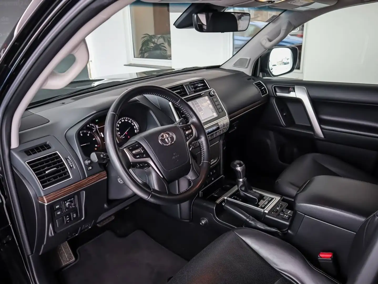 Toyota Land Cruiser D-4D Automatik - 2