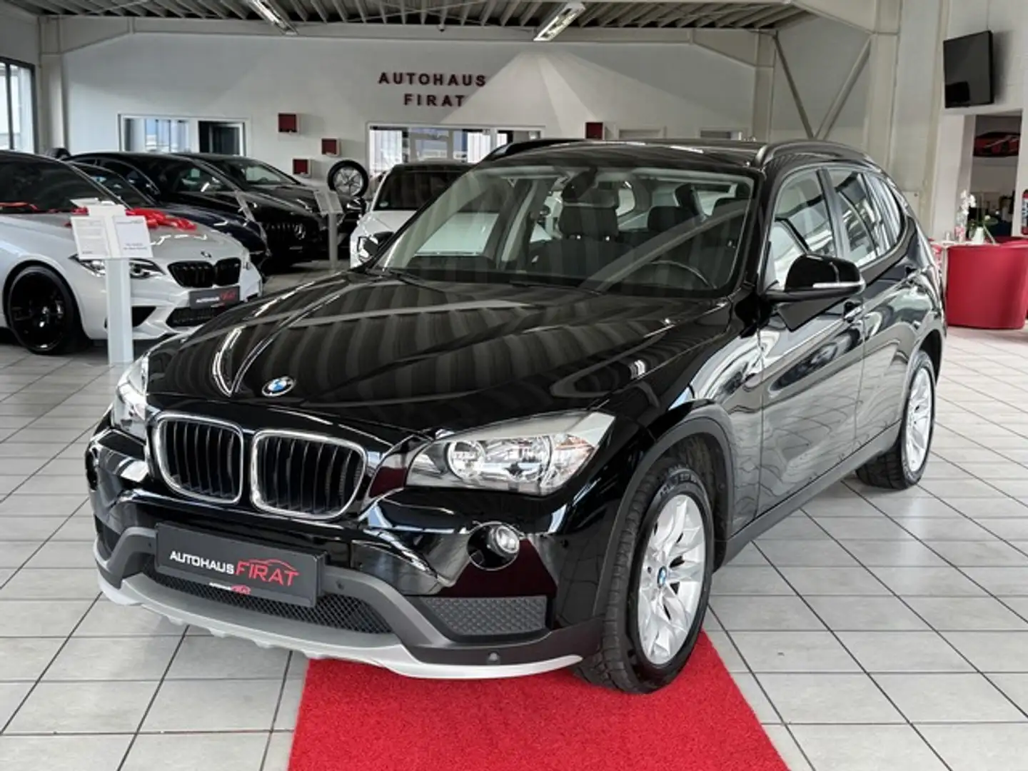 BMW X1 Klimaa°I Hand°PDC°Alufelgen° sDrive 18i Noir - 2