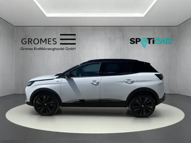 Peugeot 3008 view 6