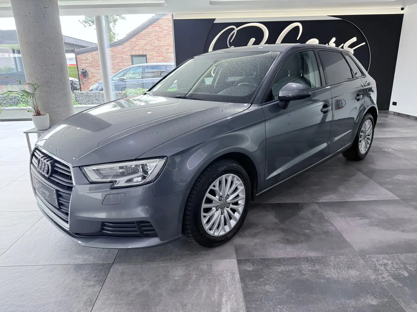 Audi A3 vendu !!!! Gris - 2
