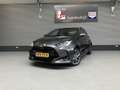 Toyota Yaris 1.5 Hybrid 130 EXEC/HEAD-UP/JBL/PDC/DODEHOEK/17 IN Grijs - thumbnail 1