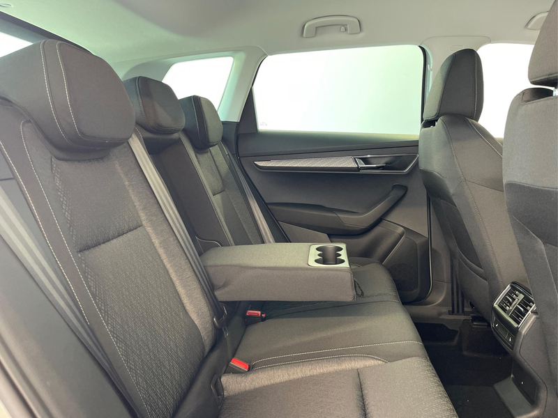 Skoda Karoq Selection 2.0 TDI DSG 4x4 AHK+Navi+ACC+Cam+Wint... — photo 15