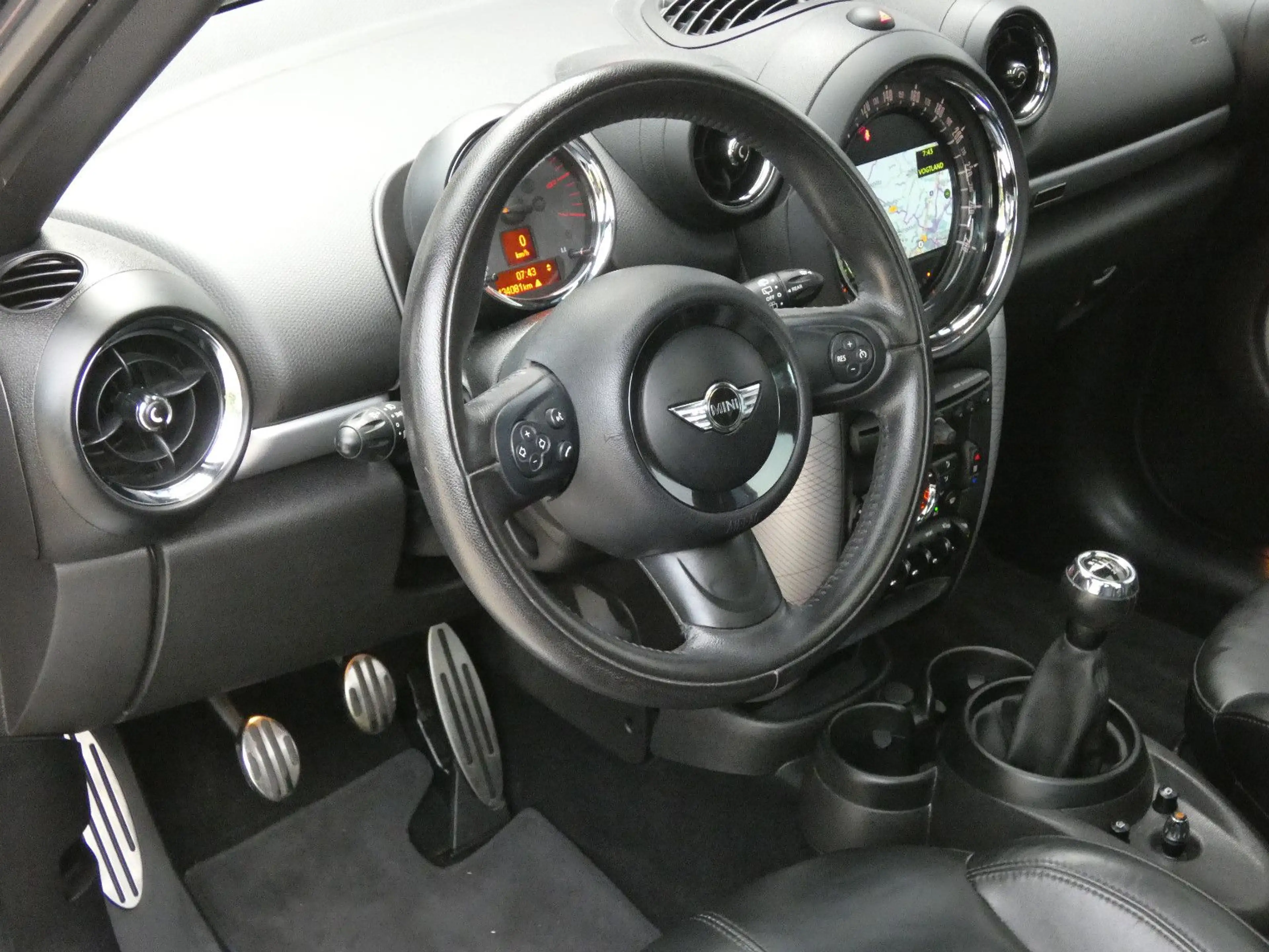 MINI Cooper SD Countryman Park Lane Chili — photo 14