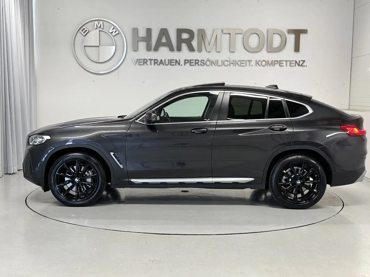 BMW X4 xDrive 30d *Panoramadach* Grau - 2