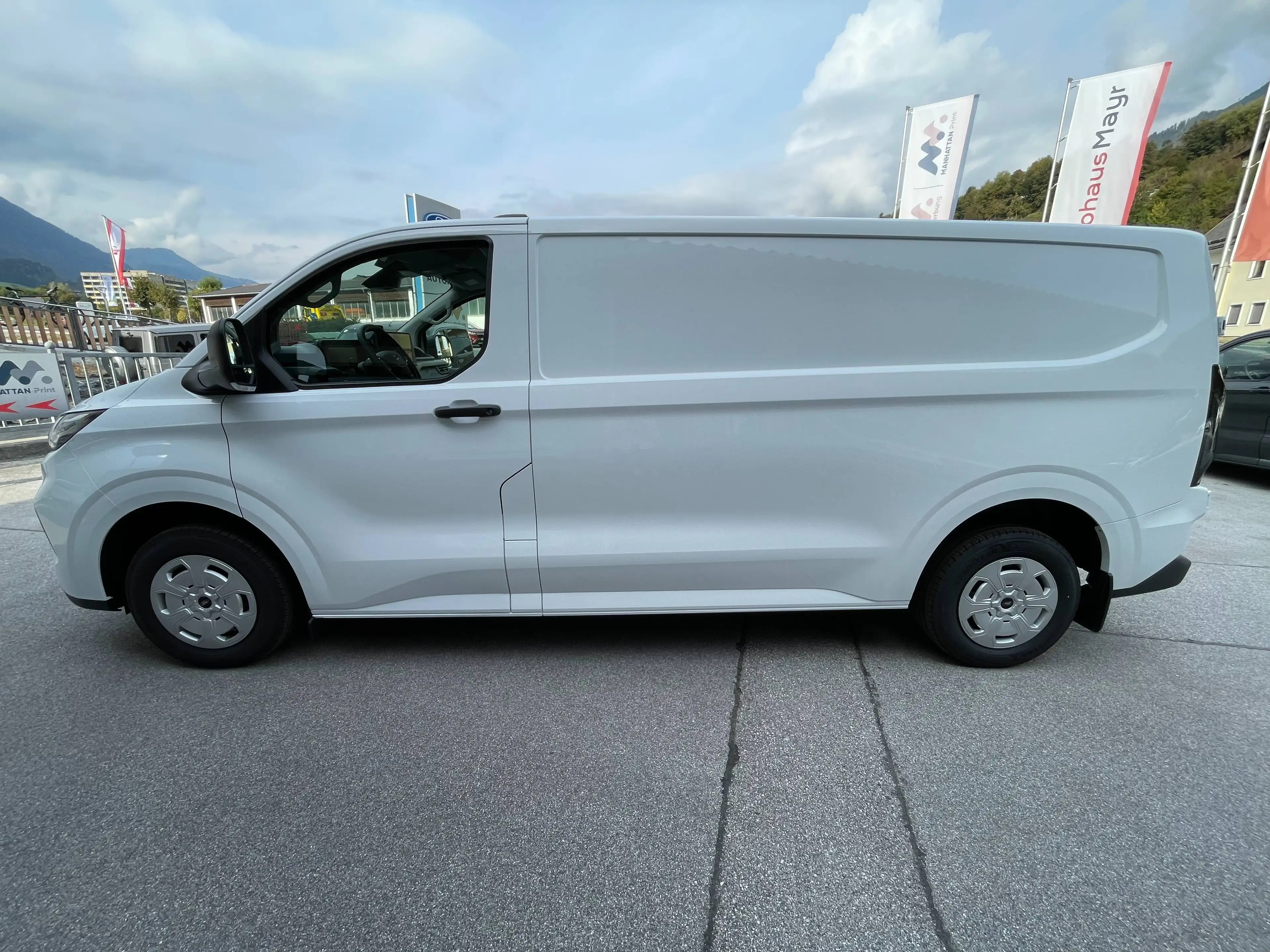 Ford Transit Custom 320 L2 Trend FWD — photo 3