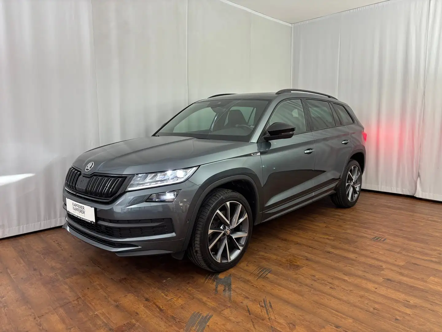 Skoda Kodiaq 4x4 SPORTLINE TDI DSG Grau - 1