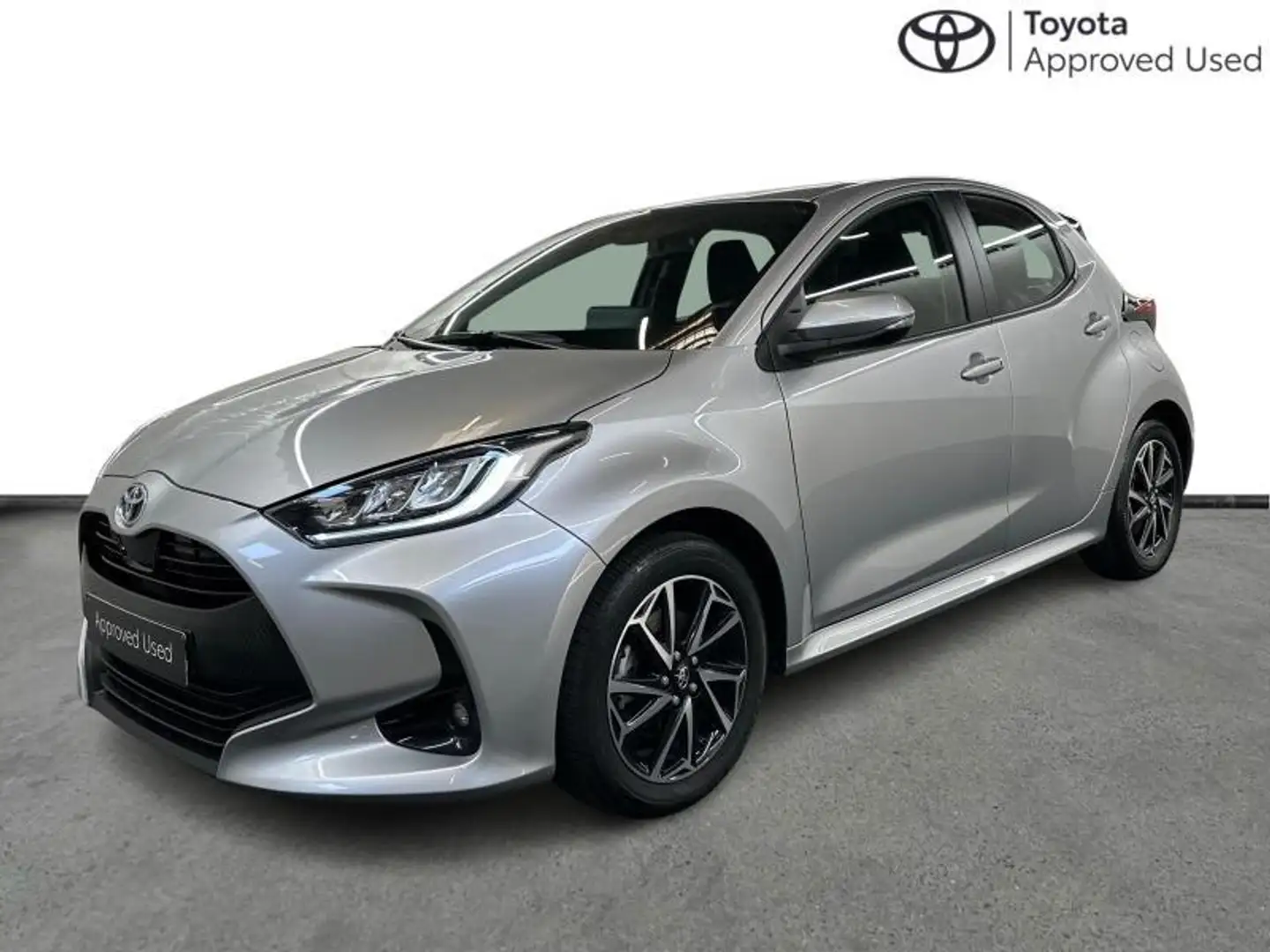Toyota Yaris Iconic + CARPLAY Zilver - 1