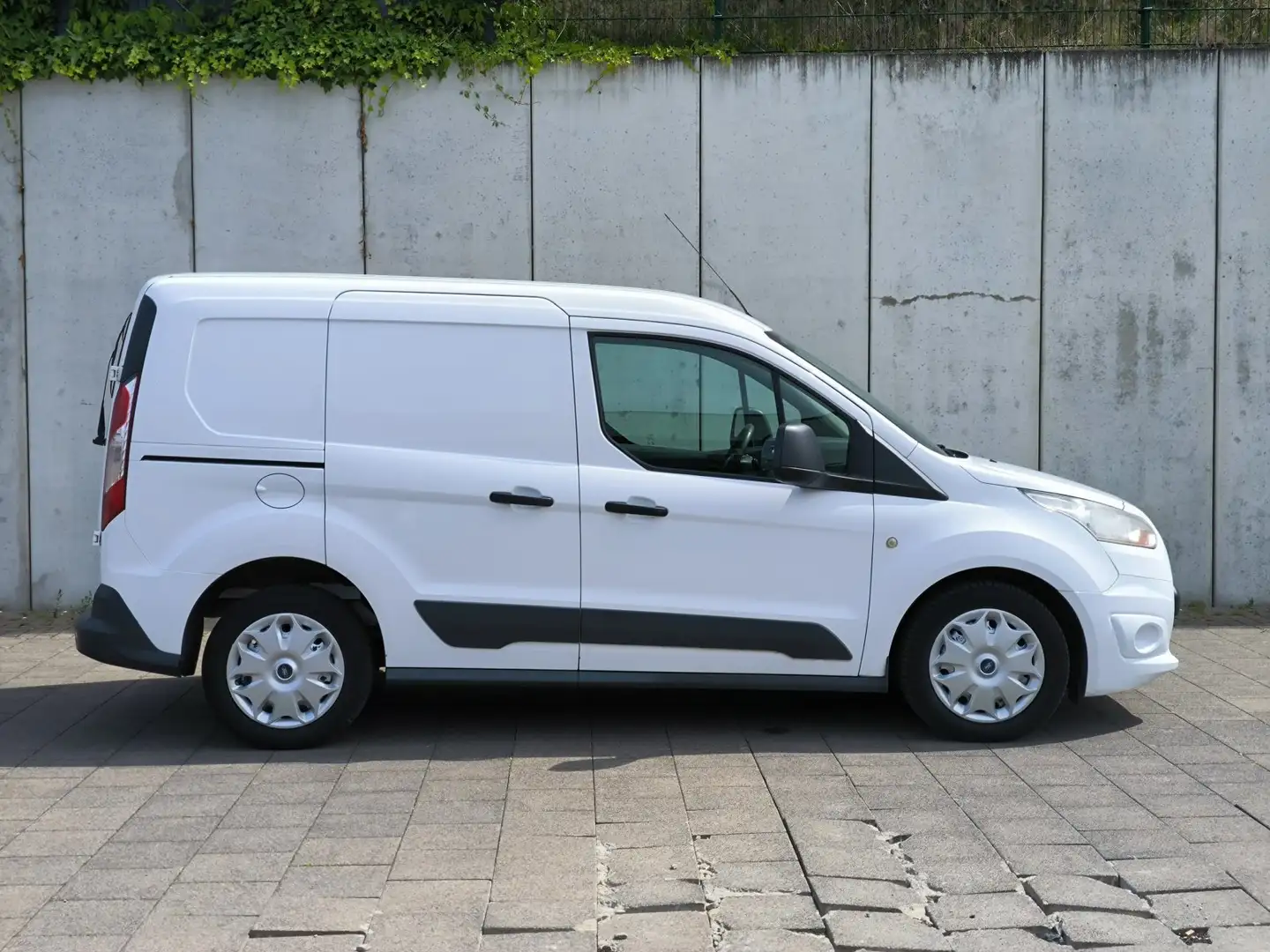 Ford Transit Connect L1 3Sitz TüvNeu Klima Bluetooth Weiß - 1