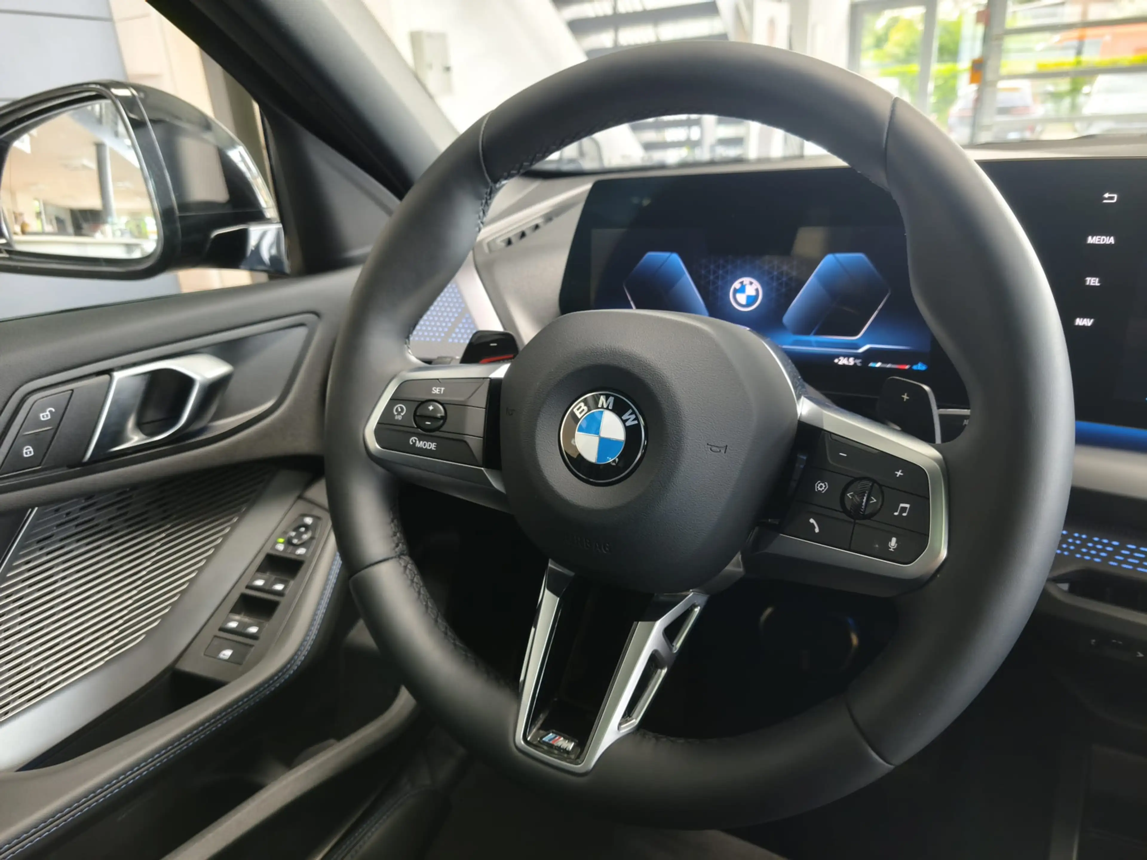BMW 120 i M Sport PANO/Dr.As+/19"/ACC — photo 10