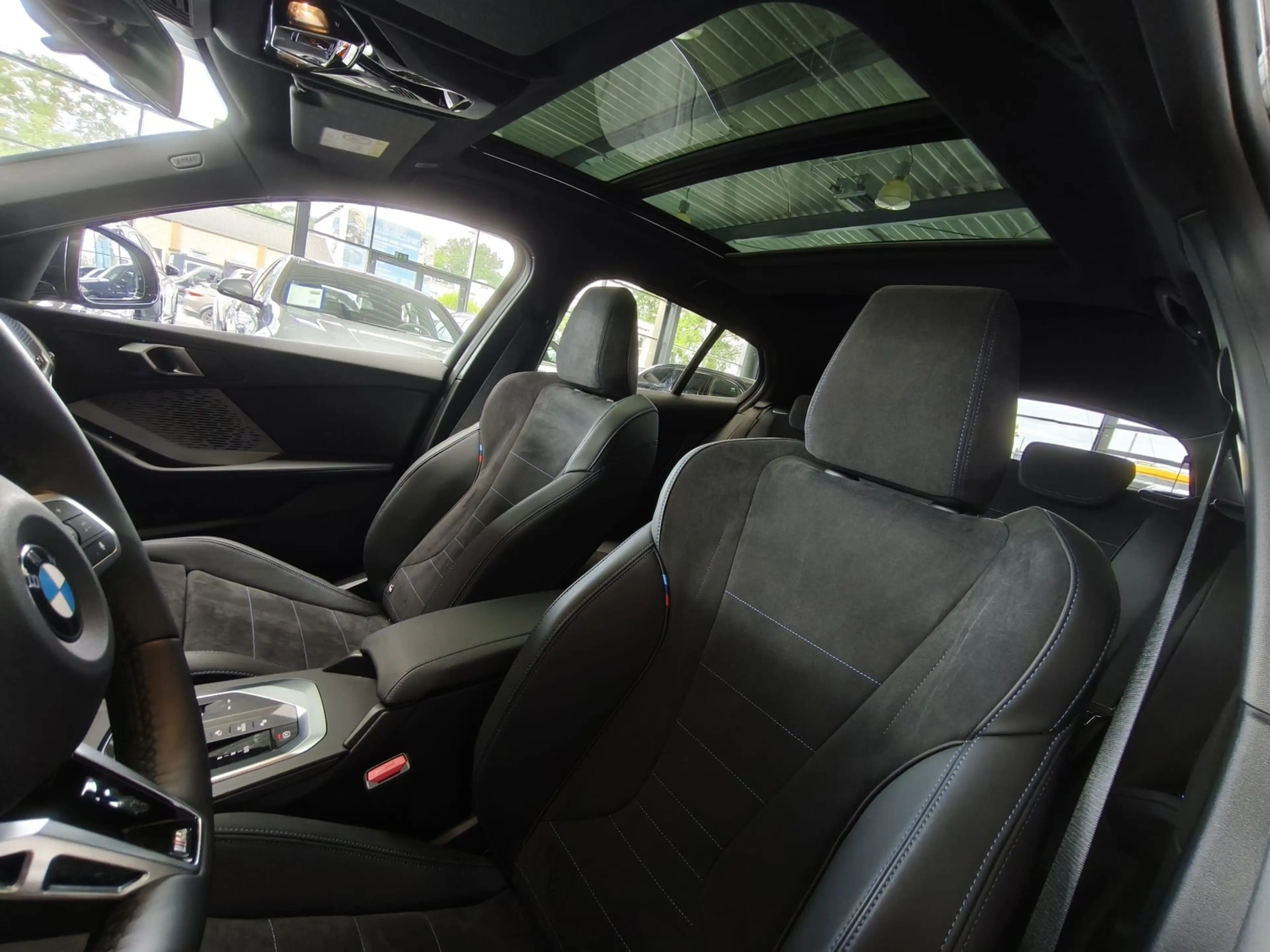 BMW 120 i M Sport PANO/Dr.As+/19"/ACC — photo 14