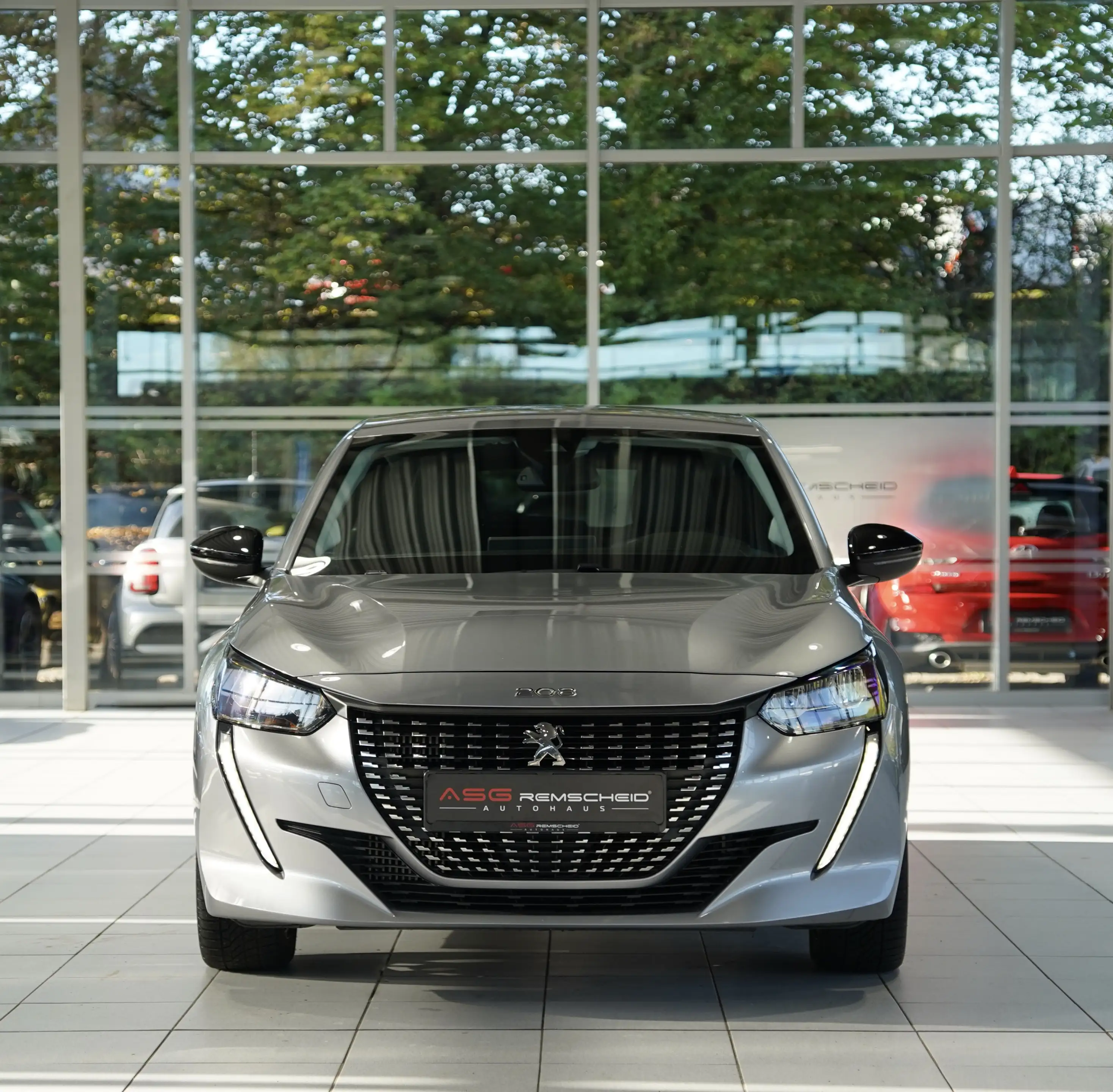 Peugeot 208 Allure Pack *DAB *Navi *Display *180° *Klima — photo 2