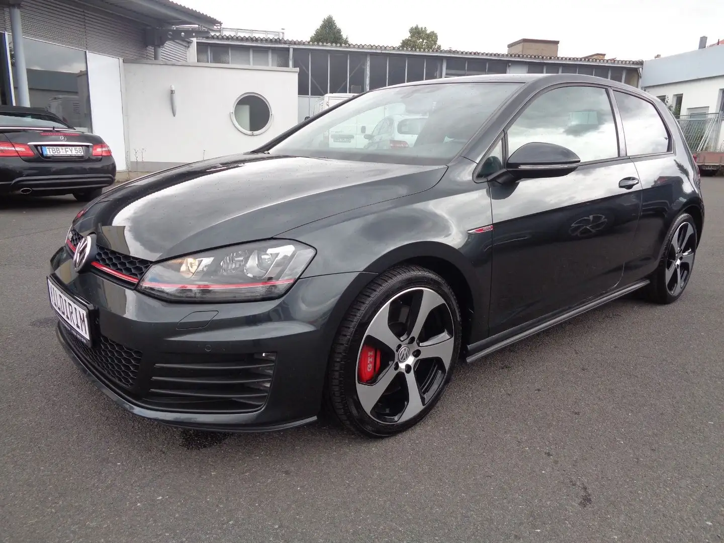 Volkswagen Golf VII GTI Performance BMT **1.HAND** Gris - 1