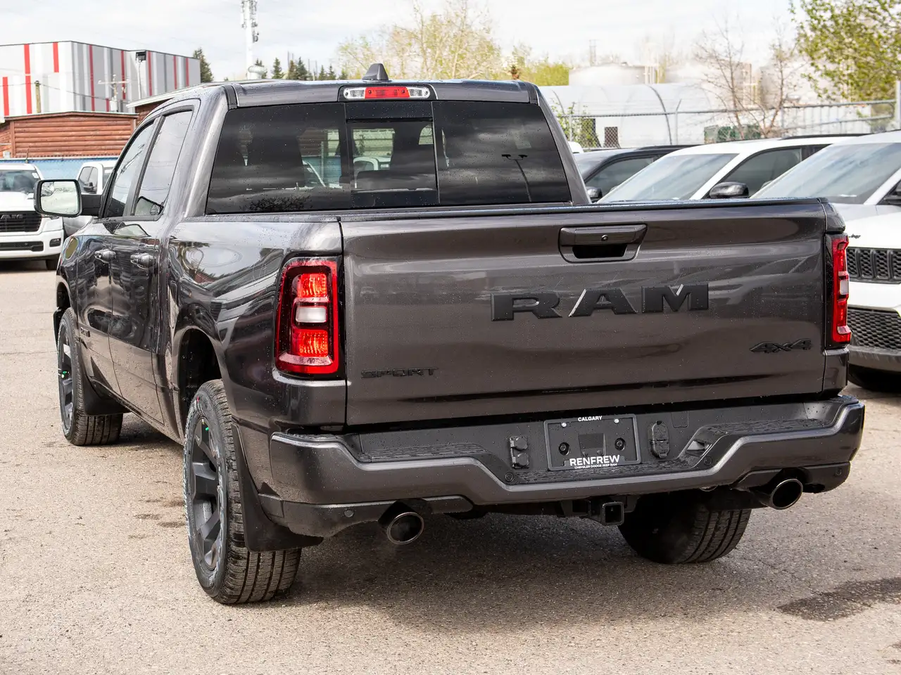 RAM 1500 снимка RAM 1500