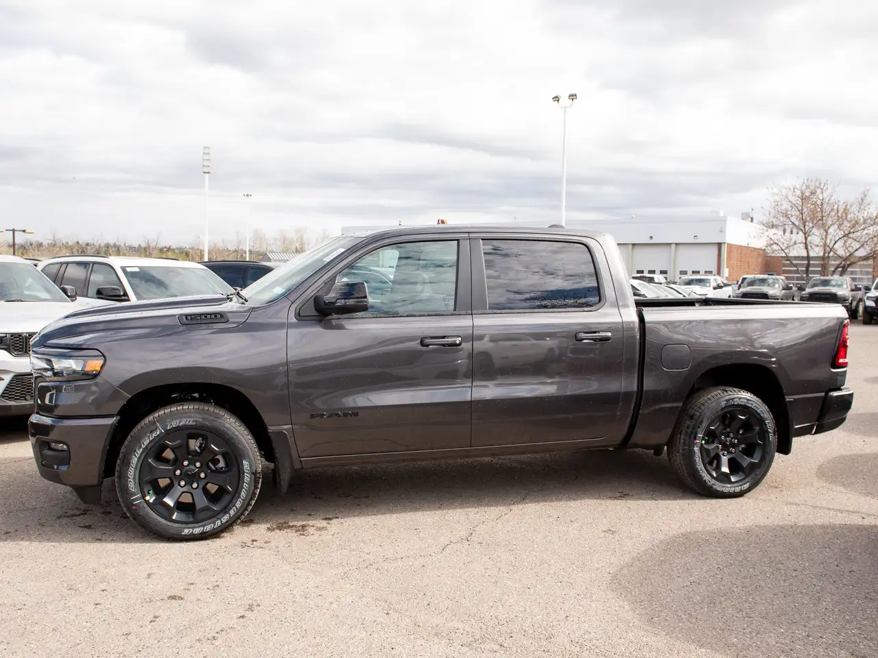 RAM 1500 снимка RAM 1500