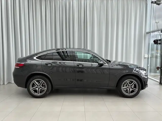 Mercedes-Benz GLC 220 d 4MATIC Coupé SpurW Ansicht 4