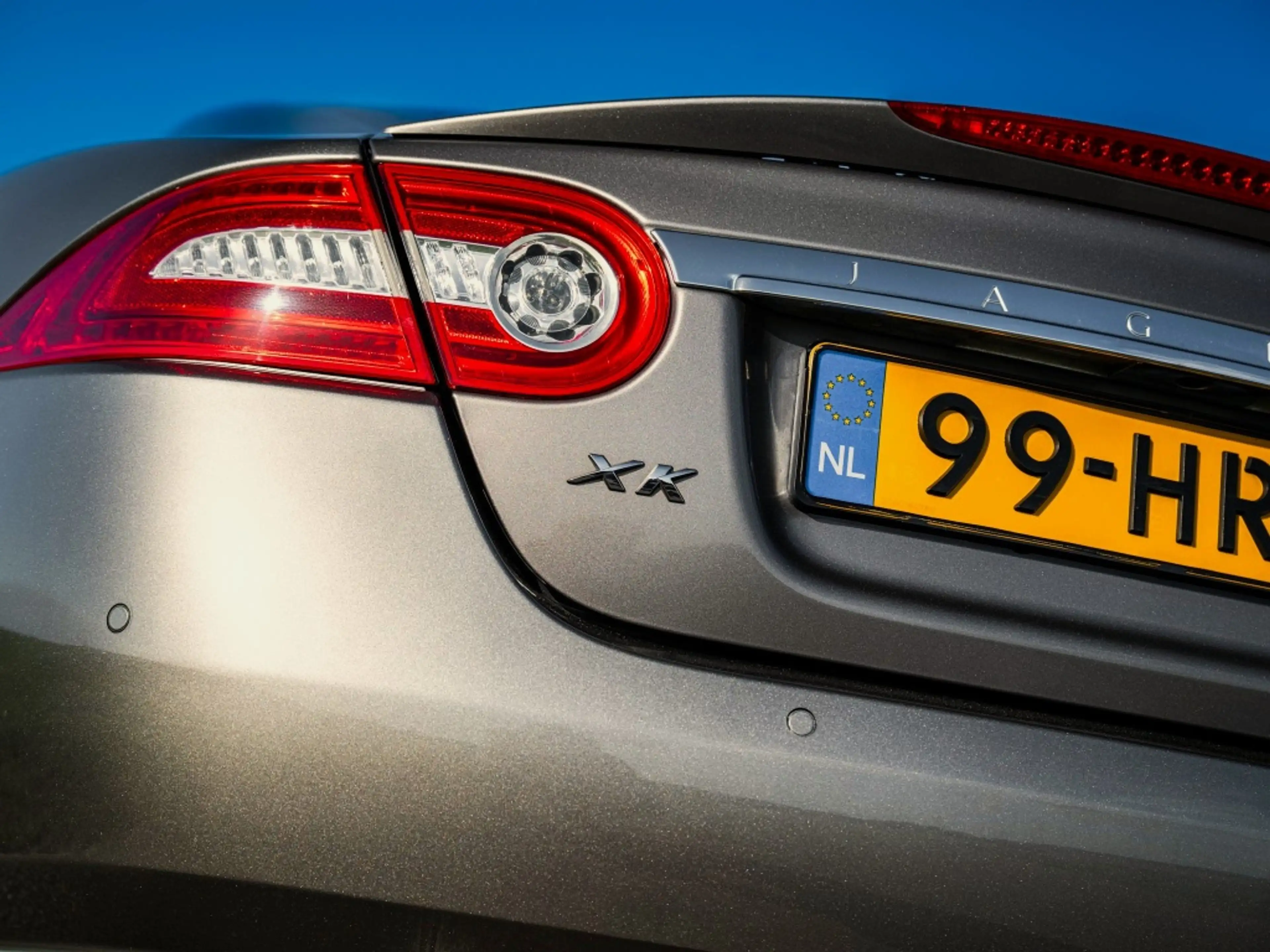 Jaguar XK 5.0 V8 Coupé Portfolio B&W ACC NL/NAP — photo 6