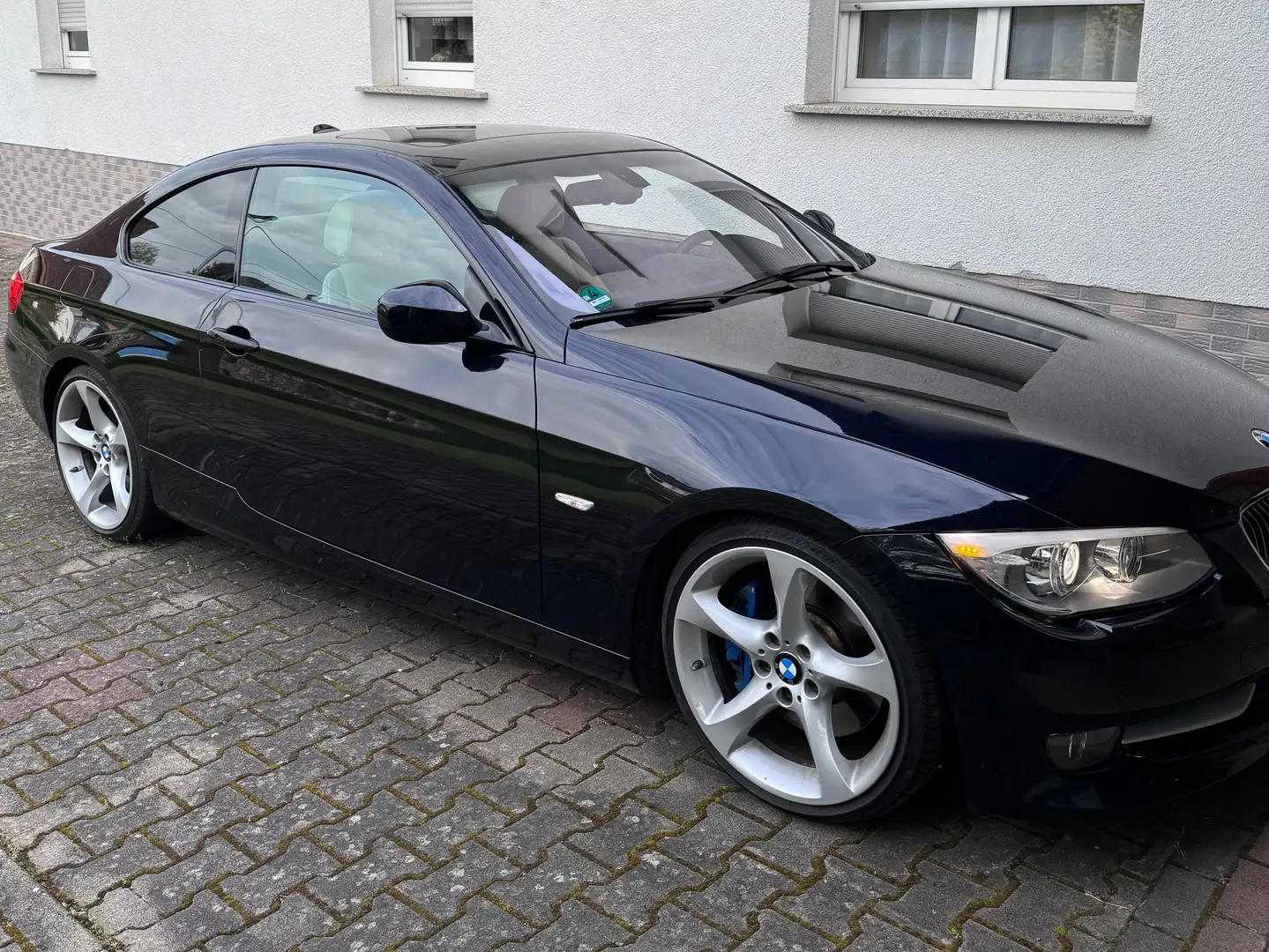BMW 335 335i Coupe Aut.Edition Exclusive Schwarz - 2