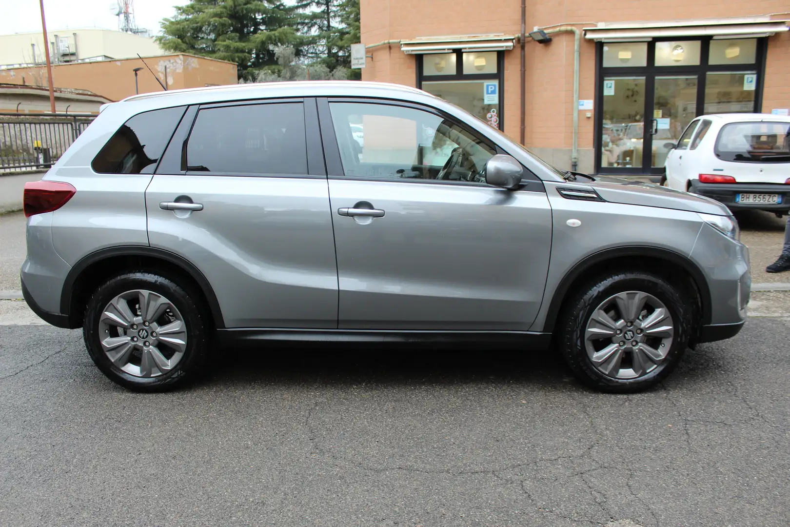 Suzuki Vitara Vitara II 2018 1.4h Cool 2wd Grigio - 2