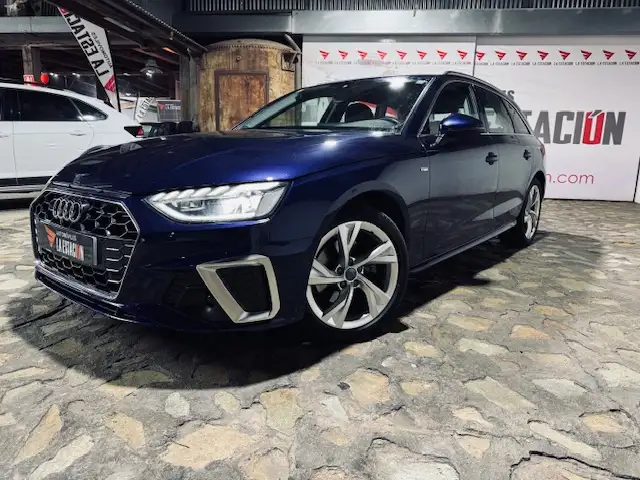 Audi A4 Avant 30 TDI S line S tronic 100kW