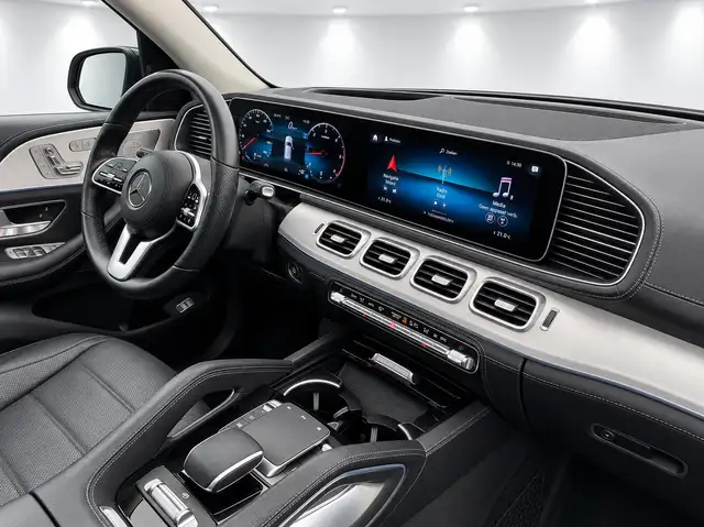 Mercedes-Benz GLE view 3