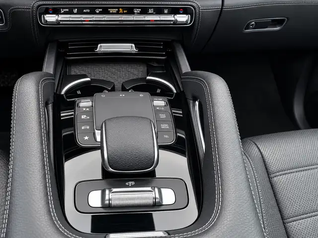 Mercedes-Benz GLE view 6