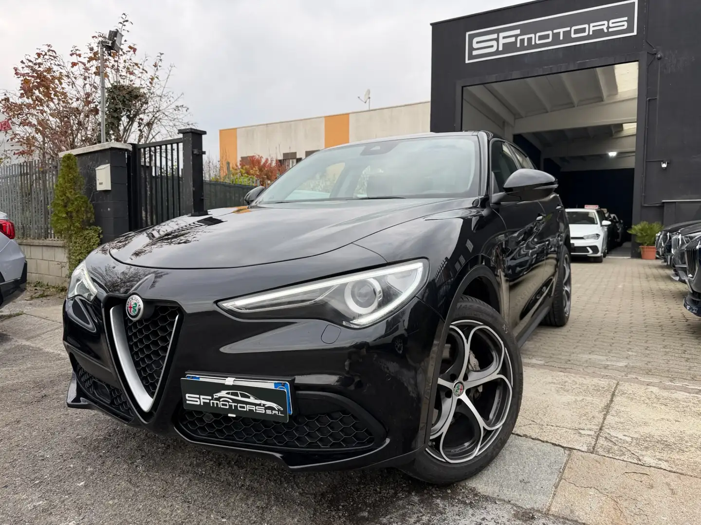 Alfa Romeo Stelvio Stelvio 2.2 Turbodiesel 190 CV AT8 Q4 Super Nero - 2