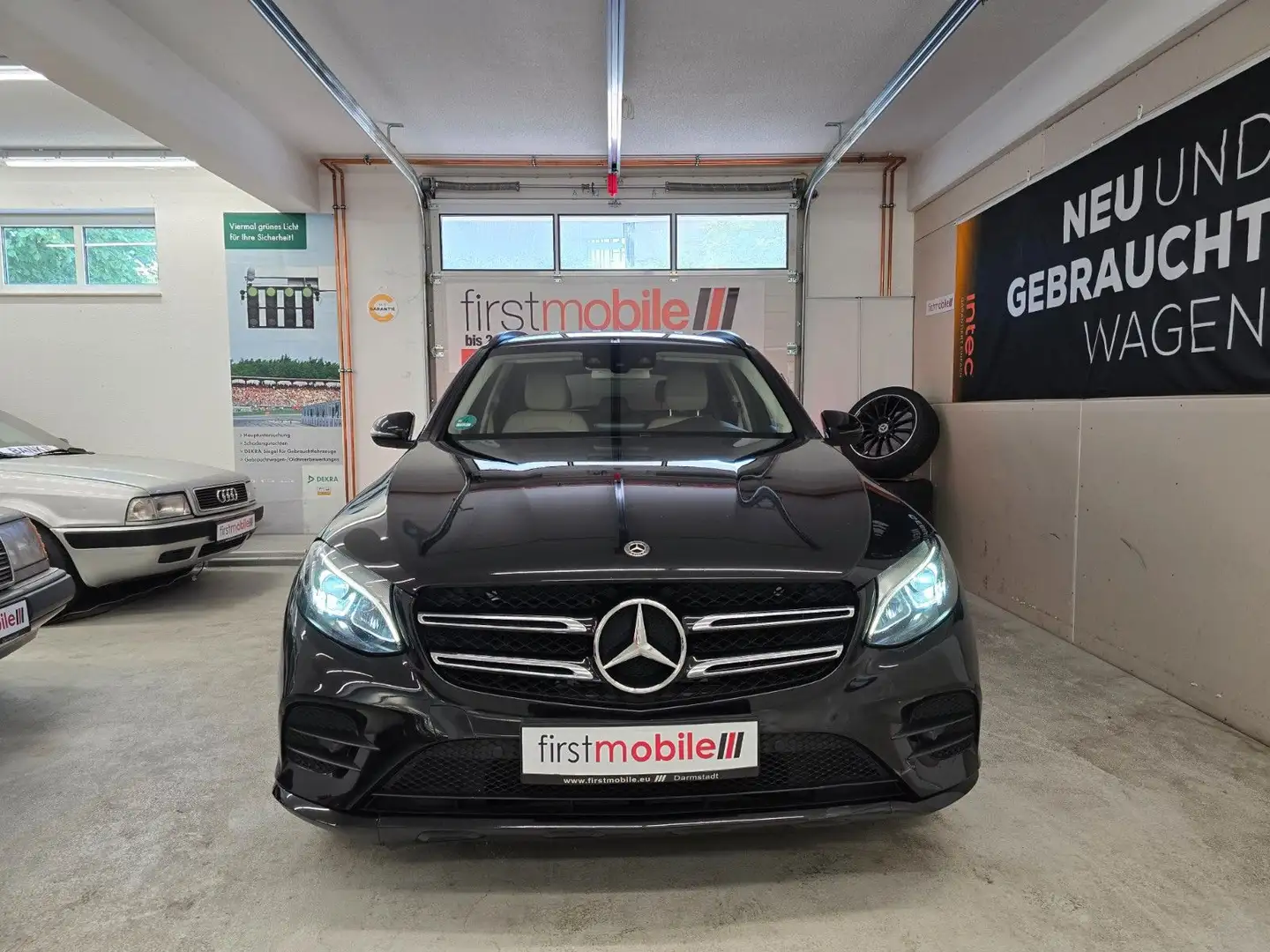 Mercedes-Benz GLC 220 d 4Matic*AMG-Line*LEDER Beige Schwarz - 2
